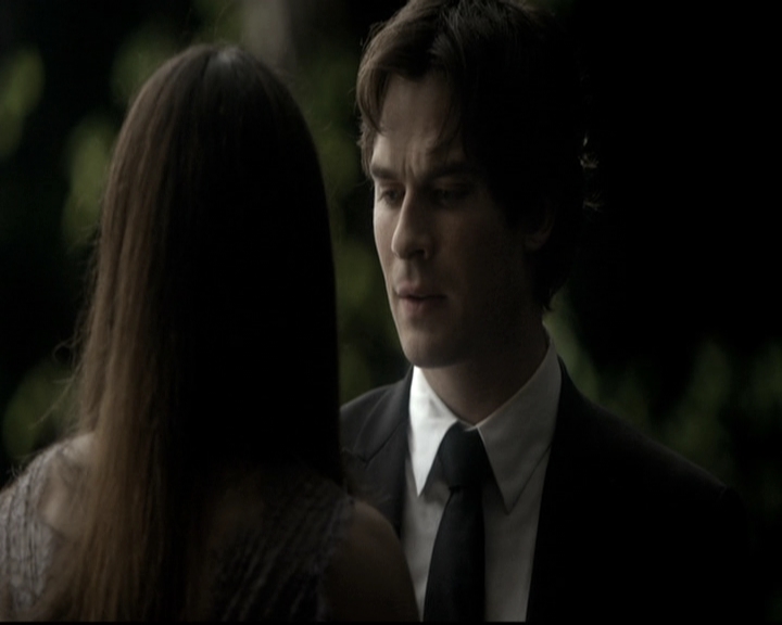 VampireDiariesWorld-dot-nl_6x22ImThinkingOfYouAllTheWhile1277.jpg