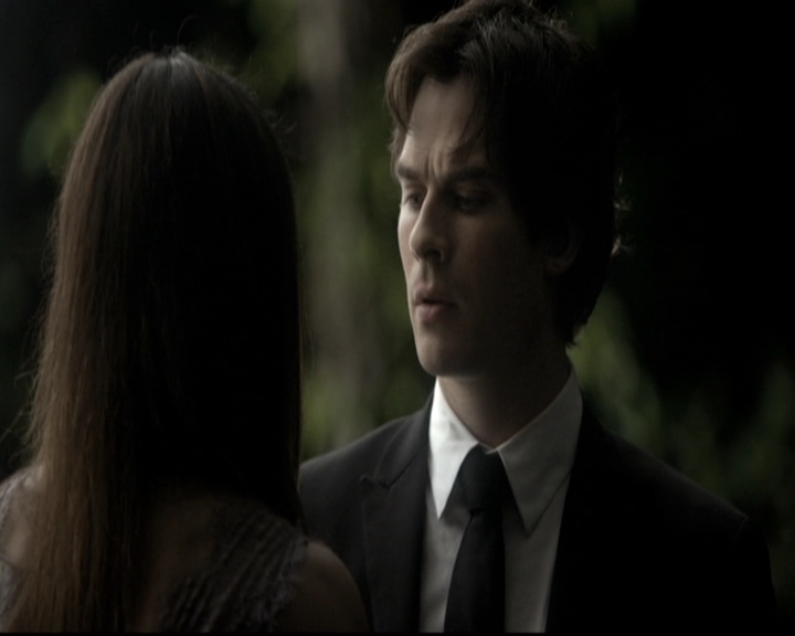 VampireDiariesWorld-dot-nl_6x22ImThinkingOfYouAllTheWhile1280.jpg