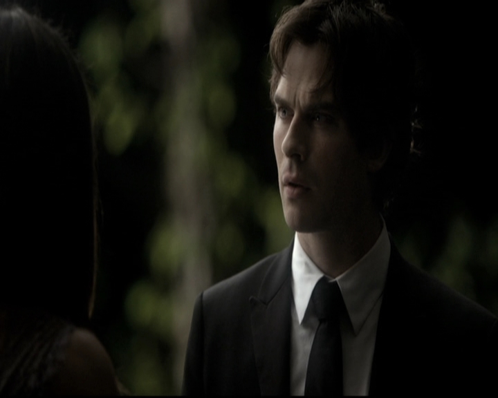 VampireDiariesWorld-dot-nl_6x22ImThinkingOfYouAllTheWhile1289.jpg