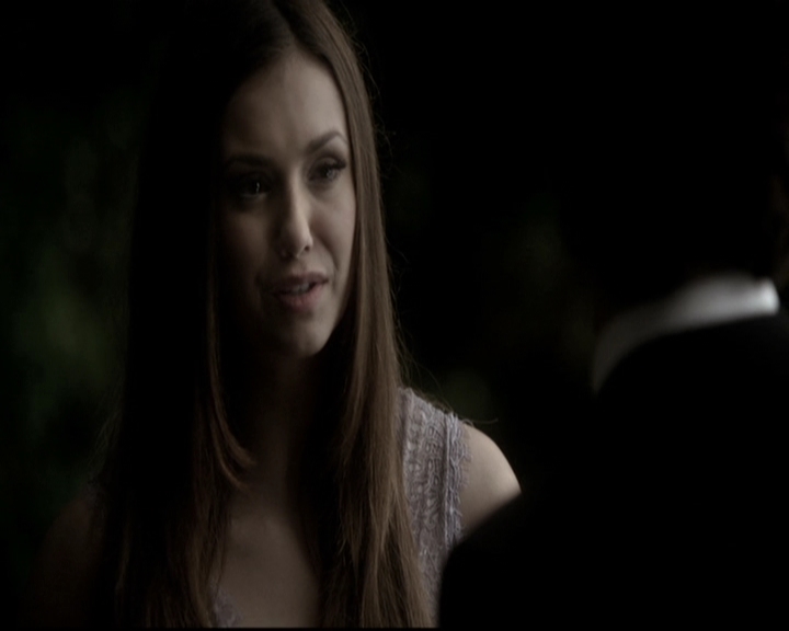 VampireDiariesWorld-dot-nl_6x22ImThinkingOfYouAllTheWhile1297.jpg