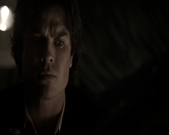 VampireDiariesWorld-dot-nl_6x22ImThinkingOfYouAllTheWhile1340.jpg