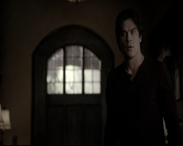 VampireDiariesWorld-dot-nl_6x22ImThinkingOfYouAllTheWhile1447.jpg