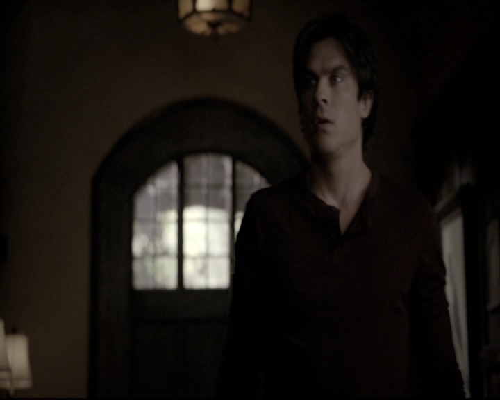 VampireDiariesWorld-dot-nl_6x22ImThinkingOfYouAllTheWhile1448.jpg