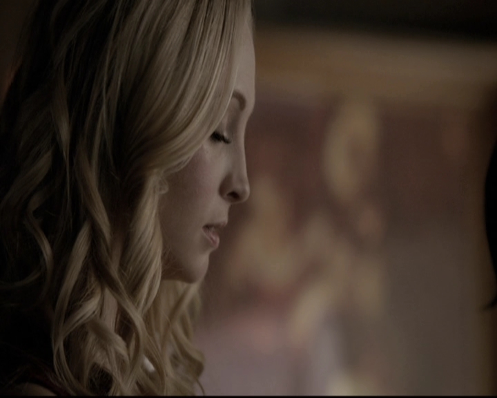 VampireDiariesWorld-dot-nl_6x22ImThinkingOfYouAllTheWhile1466.jpg