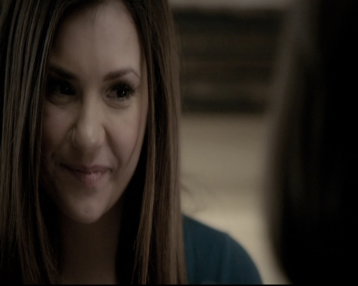 VampireDiariesWorld-dot-nl_6x22ImThinkingOfYouAllTheWhile1596.jpg