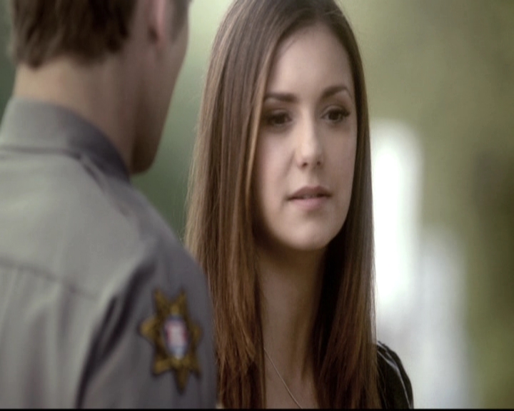 VampireDiariesWorld-dot-nl_6x22ImThinkingOfYouAllTheWhile1634.jpg