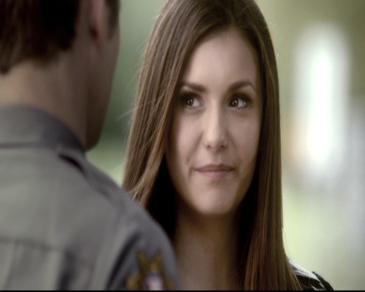 VampireDiariesWorld-dot-nl_6x22ImThinkingOfYouAllTheWhile1643.jpg