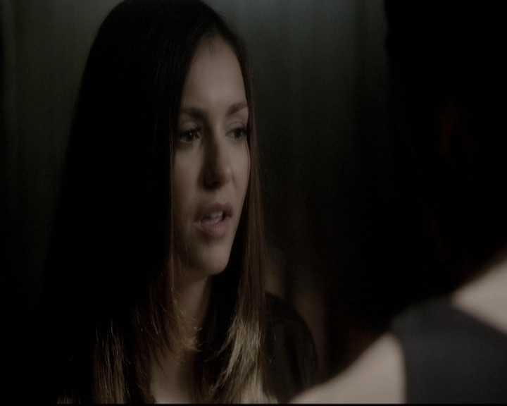 VampireDiariesWorld-dot-nl_6x22ImThinkingOfYouAllTheWhile1762.jpg