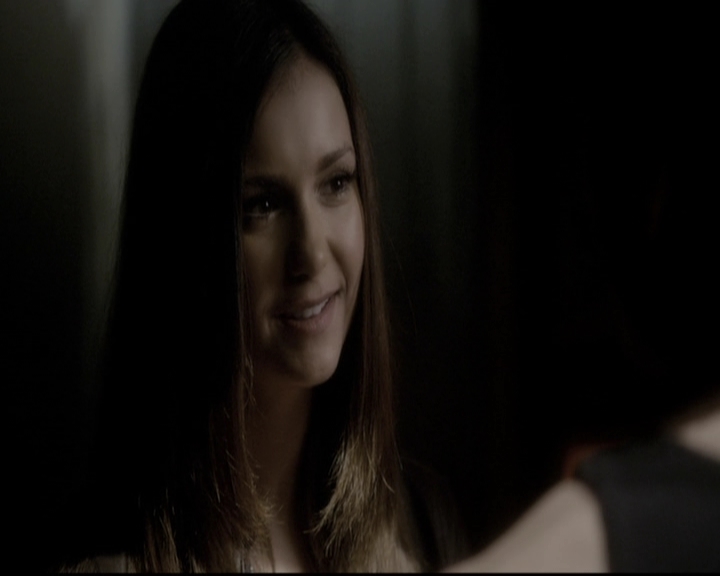 VampireDiariesWorld-dot-nl_6x22ImThinkingOfYouAllTheWhile1771.jpg