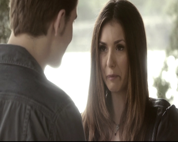 VampireDiariesWorld-dot-nl_6x22ImThinkingOfYouAllTheWhile1809.jpg