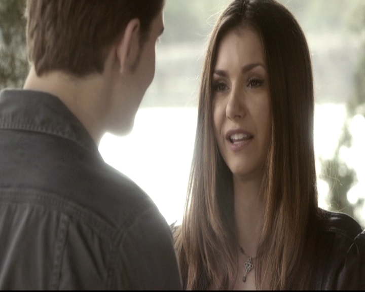 VampireDiariesWorld-dot-nl_6x22ImThinkingOfYouAllTheWhile1810.jpg