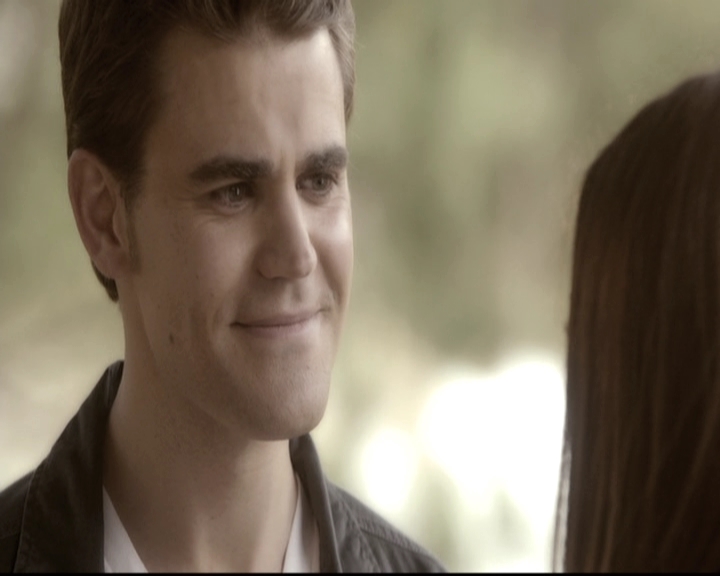 VampireDiariesWorld-dot-nl_6x22ImThinkingOfYouAllTheWhile1816.jpg