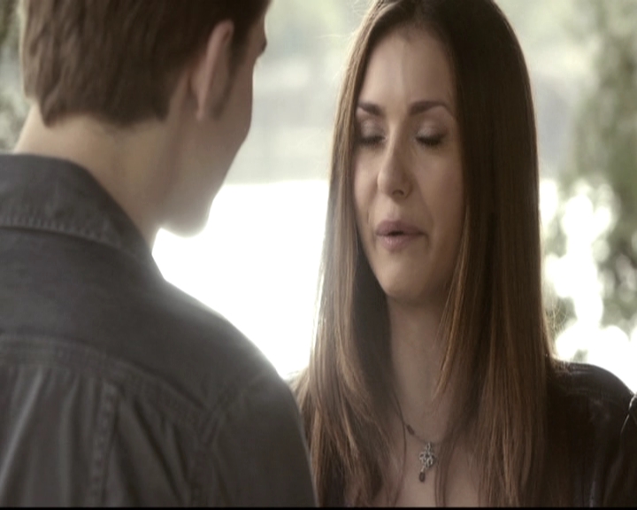 VampireDiariesWorld-dot-nl_6x22ImThinkingOfYouAllTheWhile1828.jpg