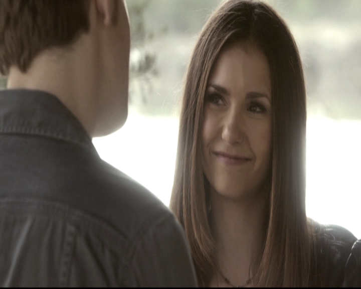 VampireDiariesWorld-dot-nl_6x22ImThinkingOfYouAllTheWhile1839.jpg