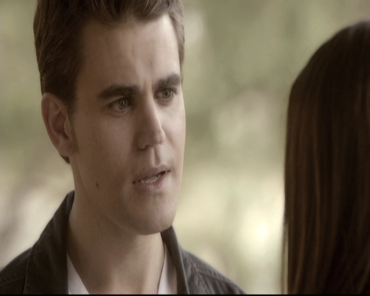 VampireDiariesWorld-dot-nl_6x22ImThinkingOfYouAllTheWhile1842.jpg