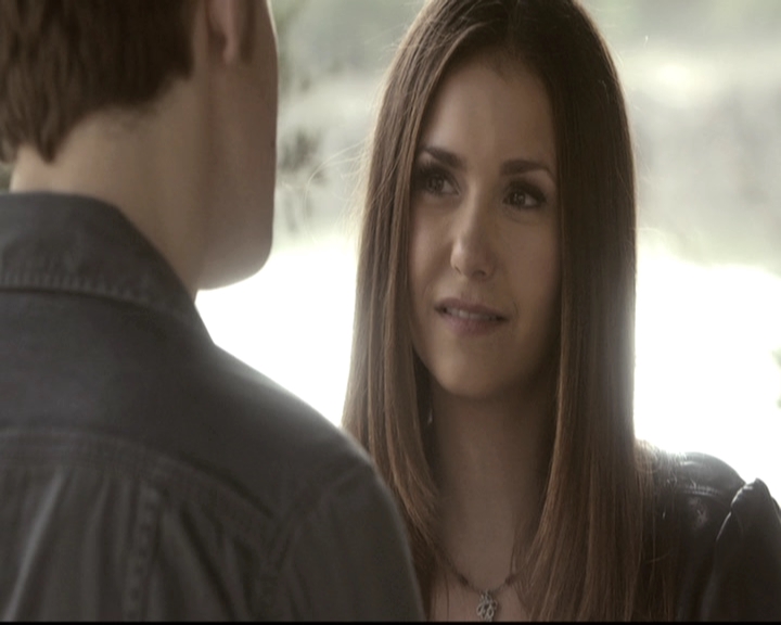 VampireDiariesWorld-dot-nl_6x22ImThinkingOfYouAllTheWhile1843.jpg