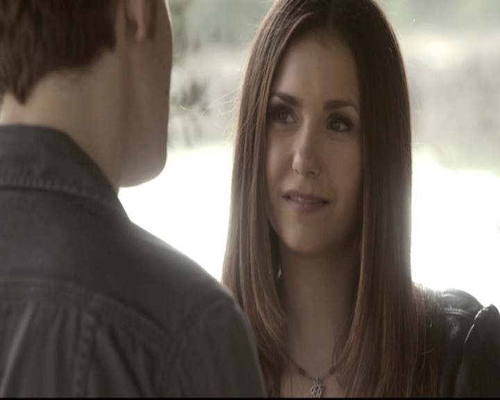 VampireDiariesWorld-dot-nl_6x22ImThinkingOfYouAllTheWhile1844.jpg