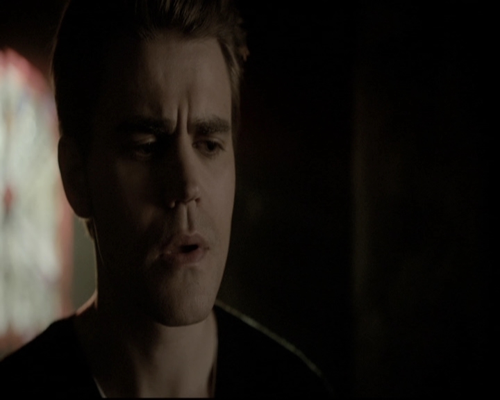 VampireDiariesWorld-dot-nl_6x22ImThinkingOfYouAllTheWhile1969.jpg