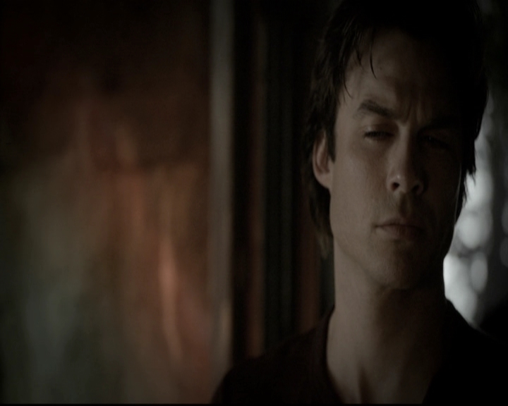 VampireDiariesWorld-dot-nl_6x22ImThinkingOfYouAllTheWhile1991.jpg