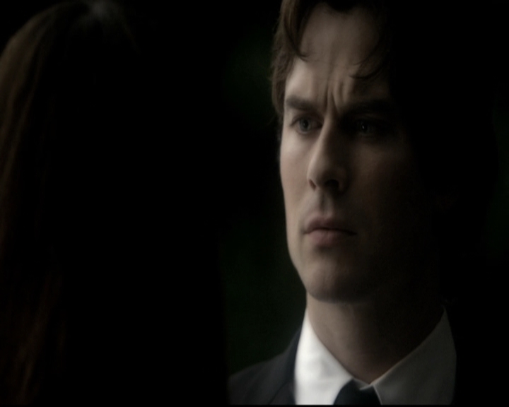 VampireDiariesWorld-dot-nl_6x22ImThinkingOfYouAllTheWhile2046.jpg