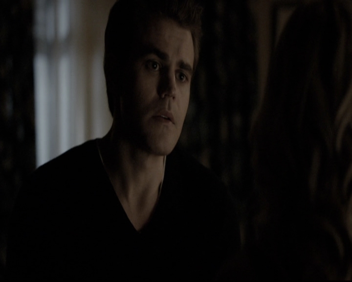 VampireDiariesWorld-dot-nl_6x22ImThinkingOfYouAllTheWhile2110.jpg