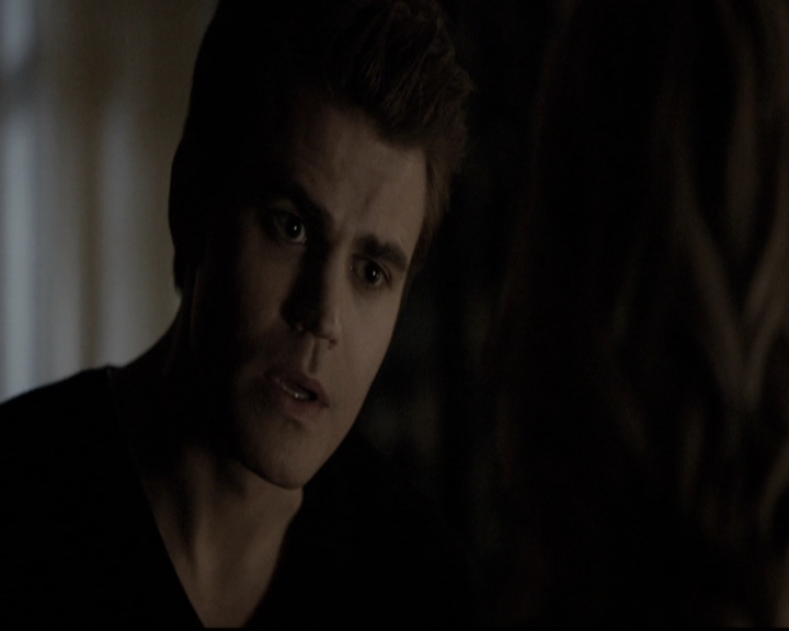 VampireDiariesWorld-dot-nl_6x22ImThinkingOfYouAllTheWhile2151.jpg