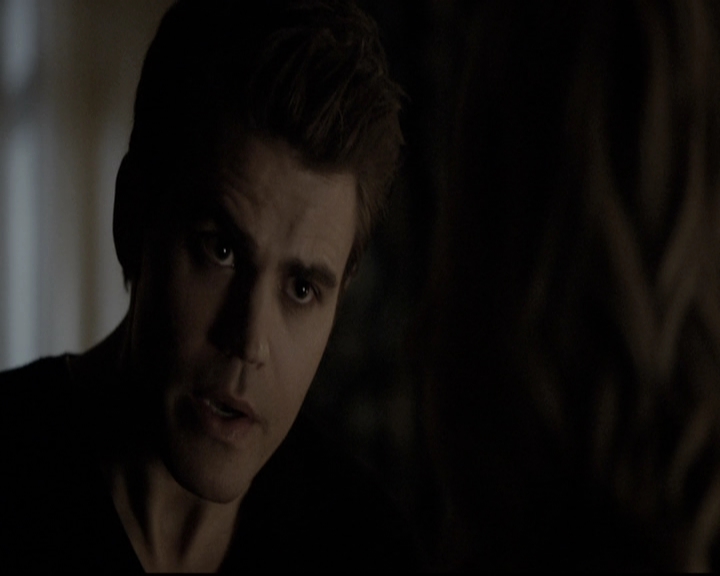 VampireDiariesWorld-dot-nl_6x22ImThinkingOfYouAllTheWhile2159.jpg