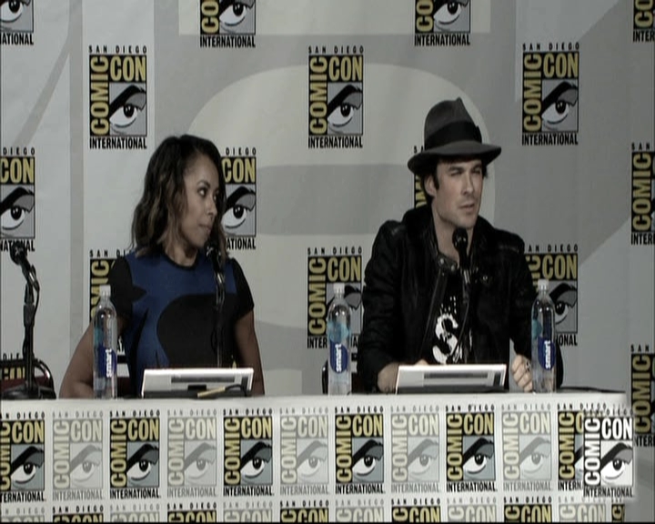 VampireDiariesWorld-dot-nl_S6TheVampireDiaires2014Comic-ConPanel0360.jpg