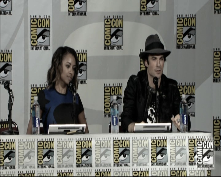 VampireDiariesWorld-dot-nl_S6TheVampireDiaires2014Comic-ConPanel0362.jpg