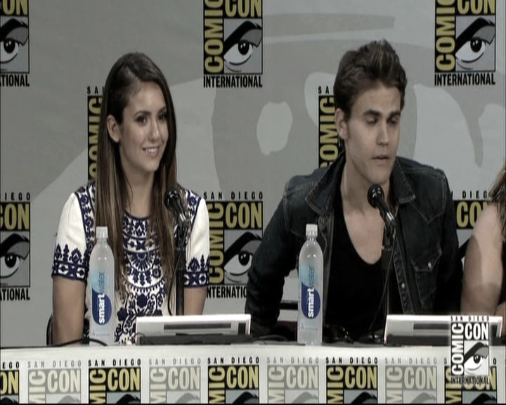 VampireDiariesWorld-dot-nl_S6TheVampireDiaires2014Comic-ConPanel0410.jpg