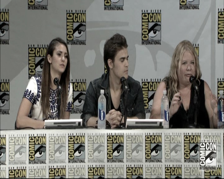 VampireDiariesWorld-dot-nl_S6TheVampireDiaires2014Comic-ConPanel0503.jpg