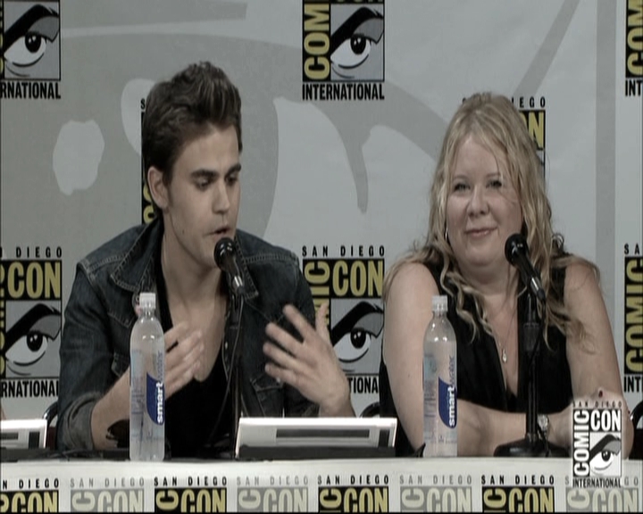 VampireDiariesWorld-dot-nl_S6TheVampireDiaires2014Comic-ConPanel0791.jpg