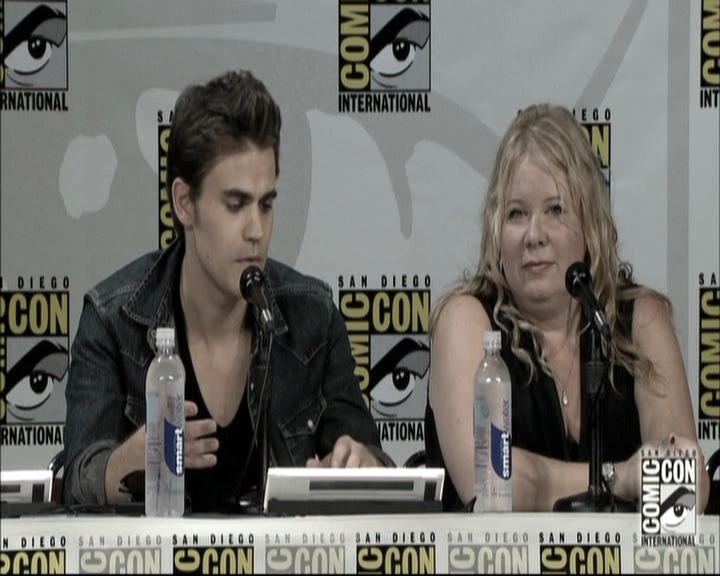 VampireDiariesWorld-dot-nl_S6TheVampireDiaires2014Comic-ConPanel0793.jpg