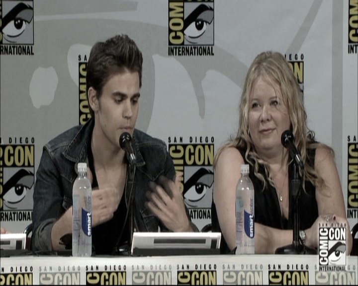 VampireDiariesWorld-dot-nl_S6TheVampireDiaires2014Comic-ConPanel0799.jpg