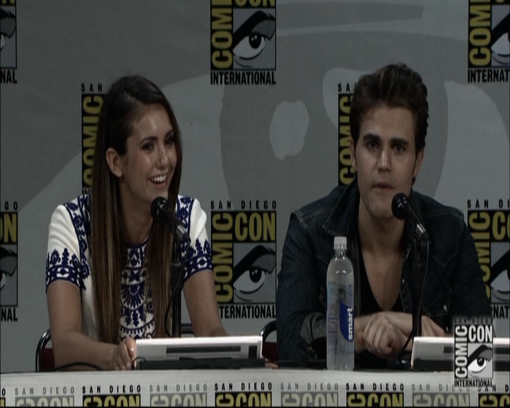 VampireDiariesWorld-dot-nl_S6TheVampireDiaires2014Comic-ConPanel0982.jpg