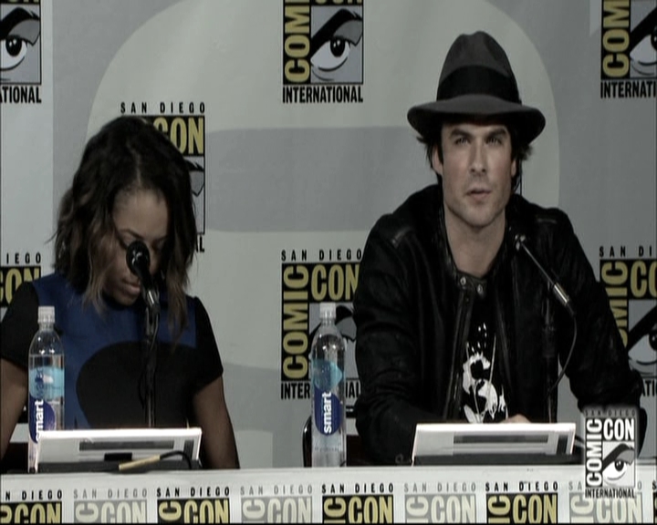 VampireDiariesWorld-dot-nl_S6TheVampireDiaires2014Comic-ConPanel1018.jpg