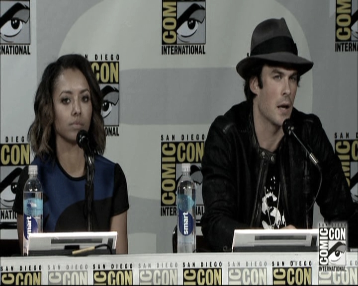 VampireDiariesWorld-dot-nl_S6TheVampireDiaires2014Comic-ConPanel1023.jpg