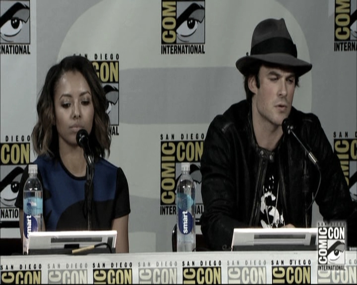 VampireDiariesWorld-dot-nl_S6TheVampireDiaires2014Comic-ConPanel1025.jpg