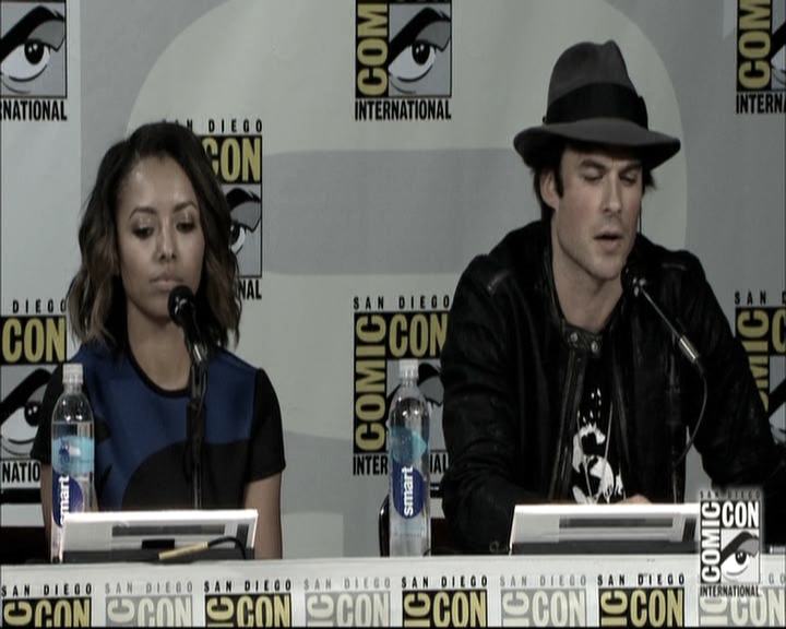 VampireDiariesWorld-dot-nl_S6TheVampireDiaires2014Comic-ConPanel1026.jpg