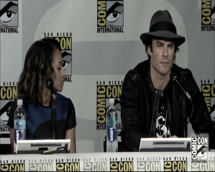 VampireDiariesWorld-dot-nl_S6TheVampireDiaires2014Comic-ConPanel1032.jpg