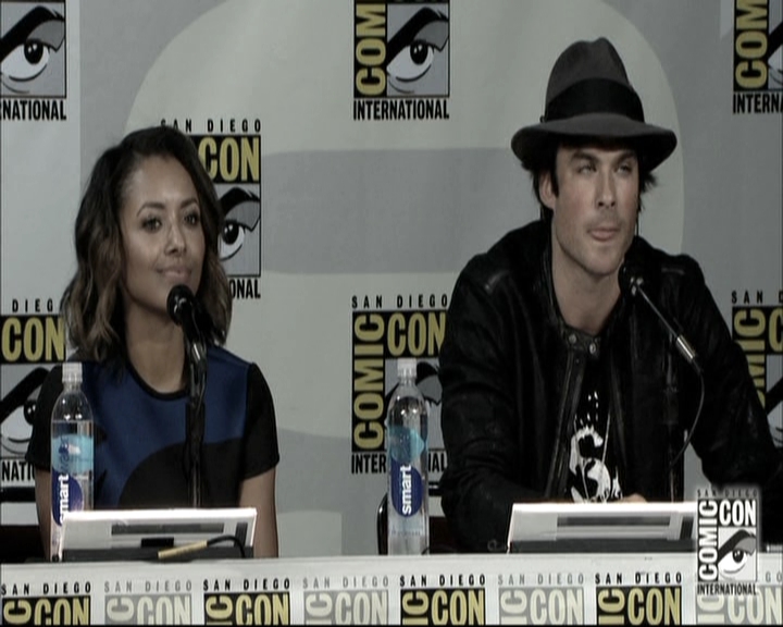 VampireDiariesWorld-dot-nl_S6TheVampireDiaires2014Comic-ConPanel1038.jpg