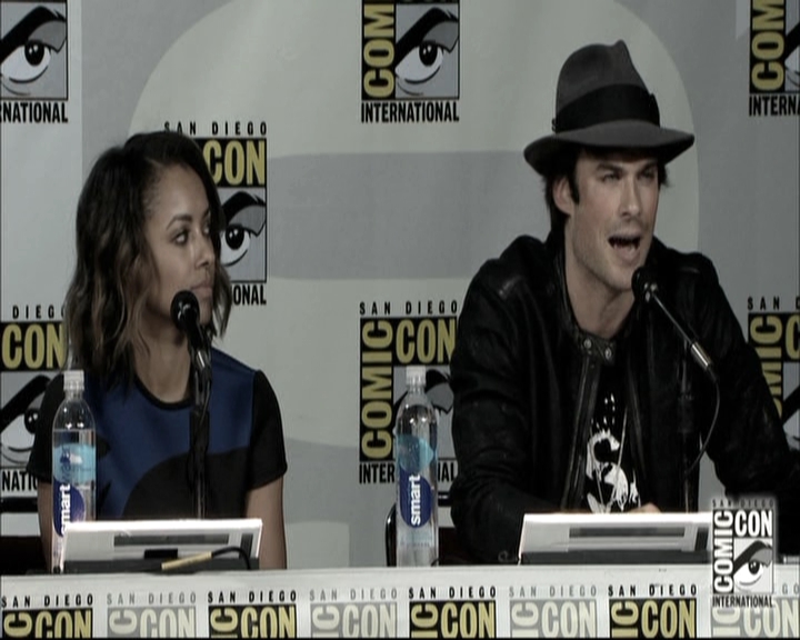 VampireDiariesWorld-dot-nl_S6TheVampireDiaires2014Comic-ConPanel1043.jpg