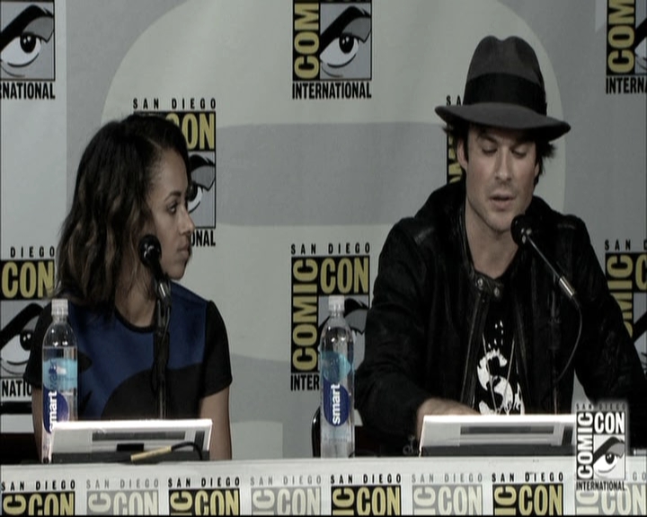 VampireDiariesWorld-dot-nl_S6TheVampireDiaires2014Comic-ConPanel1046.jpg