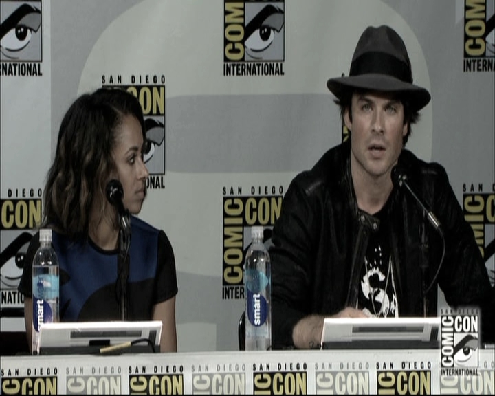 VampireDiariesWorld-dot-nl_S6TheVampireDiaires2014Comic-ConPanel1047.jpg