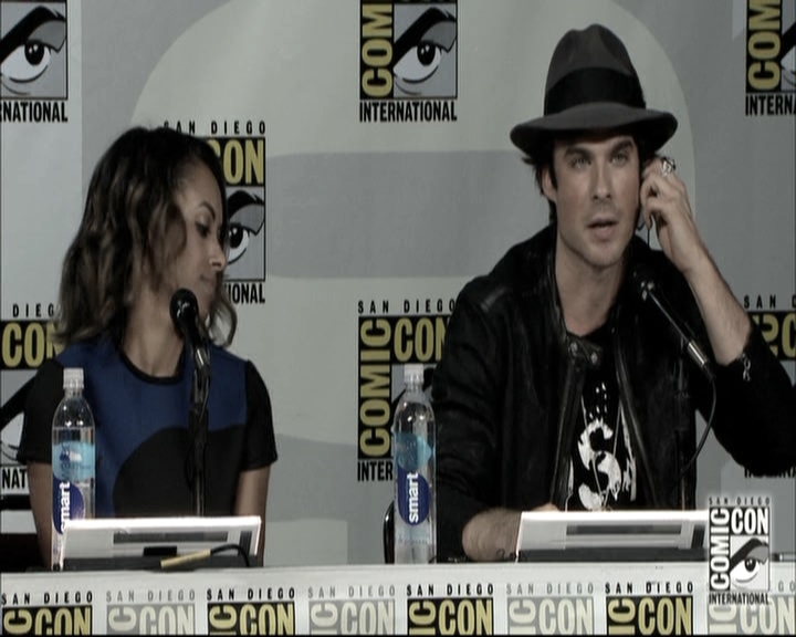 VampireDiariesWorld-dot-nl_S6TheVampireDiaires2014Comic-ConPanel1053.jpg