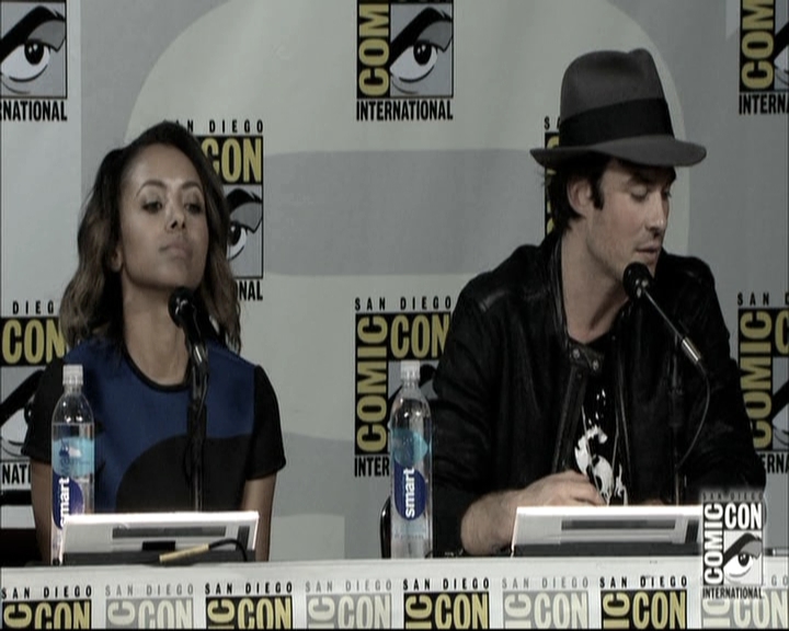 VampireDiariesWorld-dot-nl_S6TheVampireDiaires2014Comic-ConPanel1055.jpg