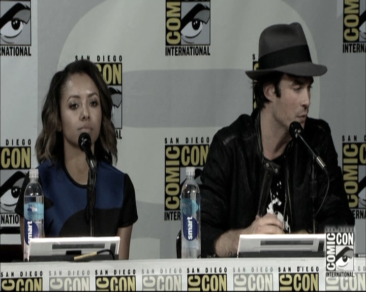 VampireDiariesWorld-dot-nl_S6TheVampireDiaires2014Comic-ConPanel1056.jpg