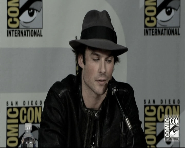 VampireDiariesWorld-dot-nl_S6TheVampireDiaires2014Comic-ConPanel1164.jpg