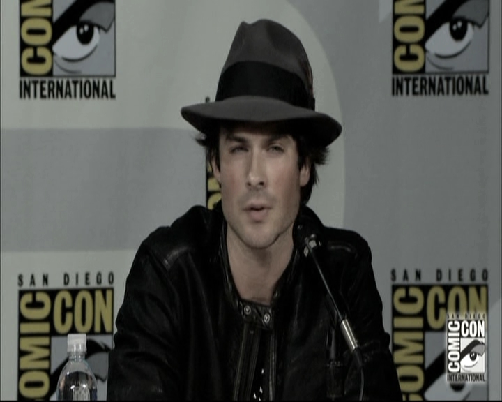 VampireDiariesWorld-dot-nl_S6TheVampireDiaires2014Comic-ConPanel1168.jpg