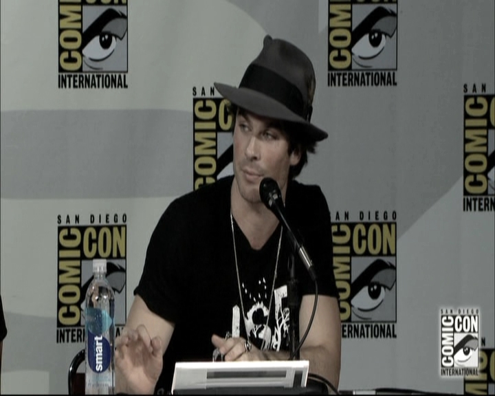 VampireDiariesWorld-dot-nl_S6TheVampireDiaires2014Comic-ConPanel1259.jpg